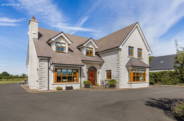 Oak Vale, Ballymagillan, Maynooth, Co. Meath, Kilcloon, Co. Meath - Click to view photos