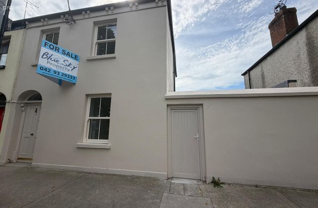 4 Fairgreen Row, Dundalk, Co. Louth - Click to view photos