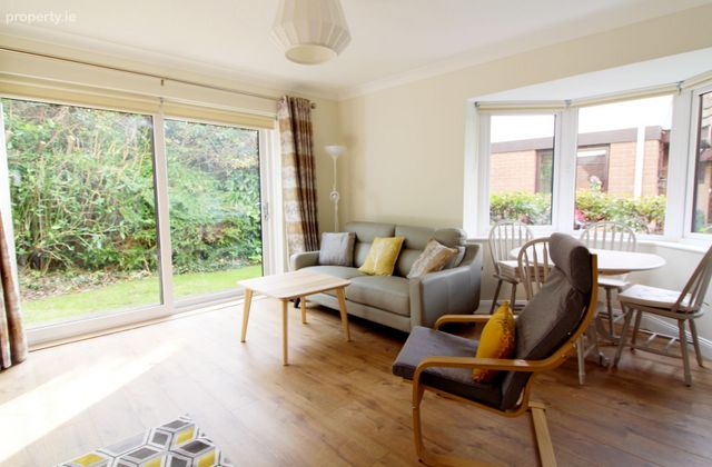 Willow Bank, Sandyford Road, Dundrum, Dublin 16 - Click to view photos