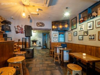 Mcdonnells Bar, Lower Barrack Street, Belmullet, Co. Mayo, Belmullet, Co. Mayo - Image 5