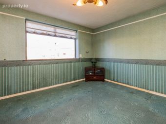 12 Castletimon Drive, Kilmore, Dublin 5 - Image 4