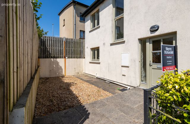 84 The Green, Clonard Village, Wexford, Clonard, Co. Wexford - Click to view photos