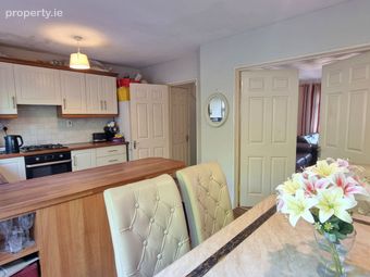 11 Temple Manor Drive, Limekiln, Greenhills, Dublin 12 - Image 4