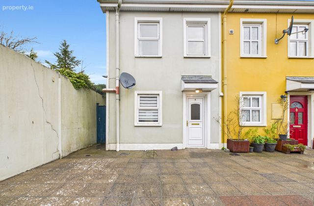 5 Cois Na Habhann, Main Street, Kilmihil, Co.clare, Kilmihil, Co. Clare - Click to view photos