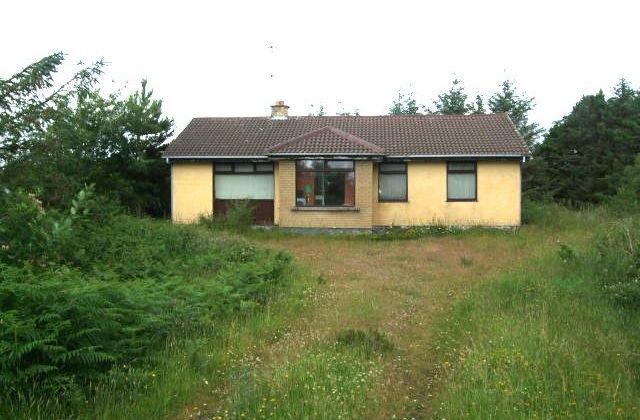 Lower Dore, Bunbeg, Co. Donegal - Click to view photos