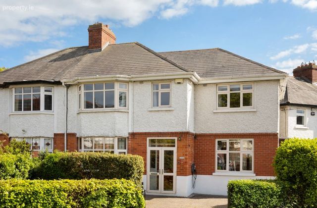 137 Iveragh Road, Whitehall, Dublin 9 - Click to view photos