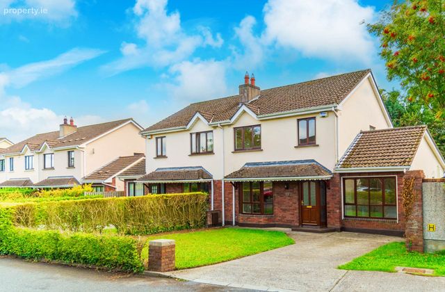 21 Gleann Na Riogh Grove, Naas, Co. Kildare, Naas, Co. Kildare - Click to view photos