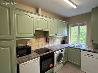 5 The Mews, Rockshire Road, Slieverue, Co. Kilkenny - Image 2