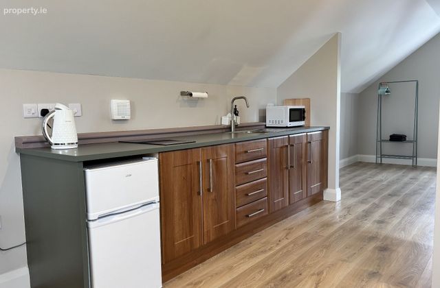 Culleens, Killala Road, Ballina, Co. Mayo - Click to view photos