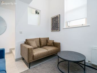 6 Meath Square, Dublin 8, The Coombe, Dublin 8 - Image 4