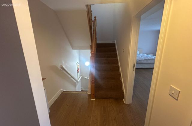 11 Cois Abhainn, Lyster Street, Athlone, Co. Westmeath - Click to view photos