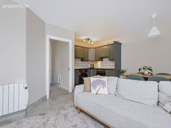 4 Castleland Court, Balbriggan, Co. Dublin, Balbriggan, Co. Dublin - Image 4