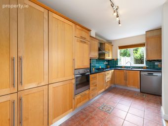 2 Castleview Meadows, Swords, Co Dublin, Swords, Co. Dublin - Image 3