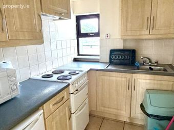 3 Springfield Terrace, Castlebar, Castlebar, Co. Mayo - Image 2