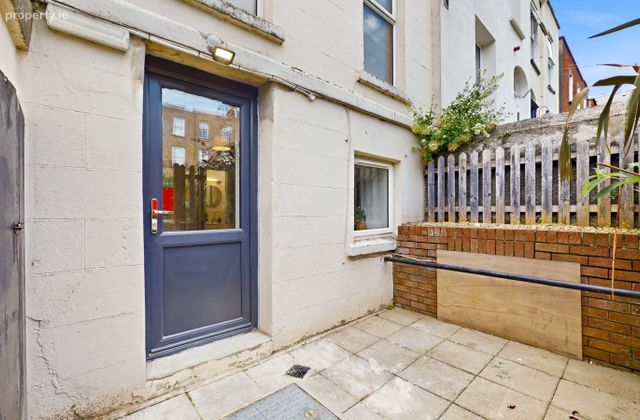 Flat 1, 57 Rathmines Road Upper, Rathgar, Dublin 6 - Click to view photos