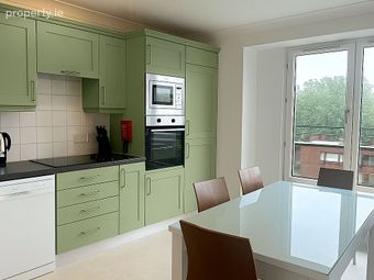 4th Floor With Park Views, The Pines, Herbert Park Lane, Ballsbridge, Dublin 4 - Image 4