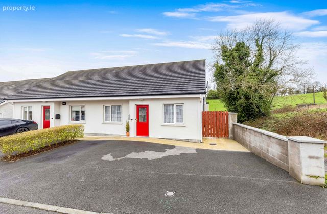 1 Railway Cottages, Swellan Upper, Co Cavan, Townparks, Co. Cavan - Click to view photos