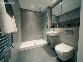 Studio Apartment, East Road, East Wall, Dublin 3 - Image 4