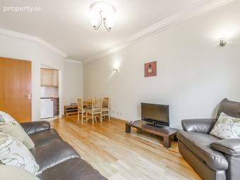 96 Rathlin House, Custom House Square, IFSC, Dublin 1 - Image 3