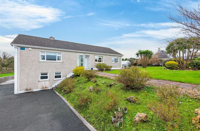 Ballyweelin, Rosses Point, Co. Sligo - Click to view photos