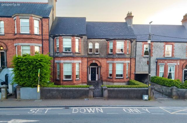 Garden Vale, Athlone, Athlone, Co. Westmeath - Click to view photos