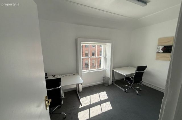 Fitzwilliam Street Upper, Dublin 2 - Click to view photos