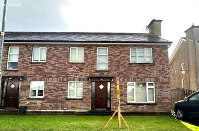 52 Chapelfields, Urlingford, Urlingford, Co. Kilkenny - Click to view photos