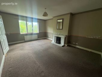 4 Mill Race Mews, Chapel Street, Bandon, Co. Cork - Image 4