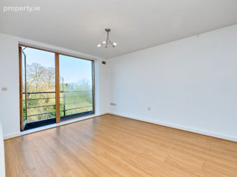 107 Academy Square, Academy Street, Navan, Co. Meath - Image 4