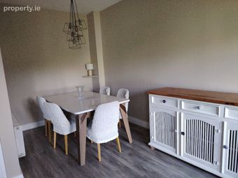 2 An Bothair Na Carraig, Lis Na Dara, Dundalk, Co. Louth - Image 4
