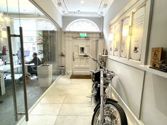 22-23 Upper Pembroke Street, Dublin 2