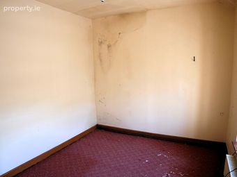 Cross Street, Loughrea, Co. Galway - Image 5
