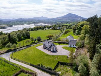 Ards Forest Cottage, Ards, Creeslough, Letterkenny, Co. Donegal, Creeslough, Co. Donegal - Image 2