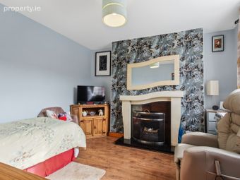 18 Hyde Park, Dundalk, Co. Louth - Image 5