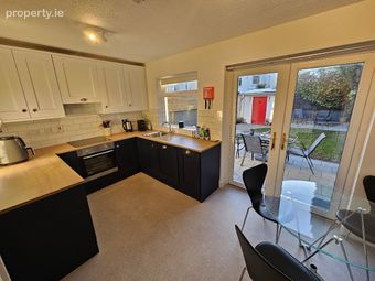 2 Maple Grove,Dublin 15, Castleknock, Dublin 15