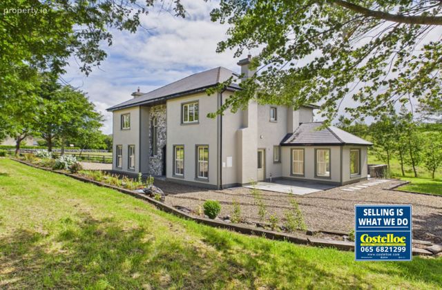 Kilquane, Ennis, Ennis, Co. Clare - Click to view photos