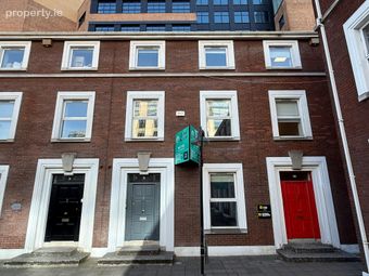 9 Clanwilliam Square, Grand Canal Quay, Dublin 2, Dublin 2 - Image 2