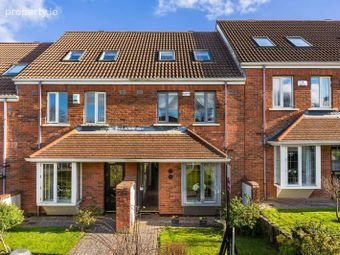 7 The Courtyard, Foxrock Park, Dublin 18, Foxrock, Dublin 18