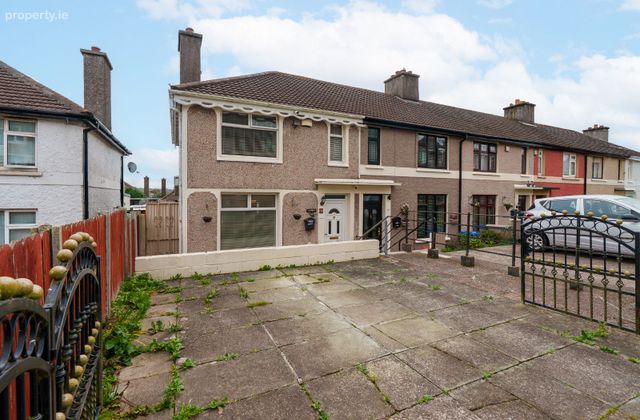 134 Kilbarry Place, Farranree, Co. Cork - Click to view photos