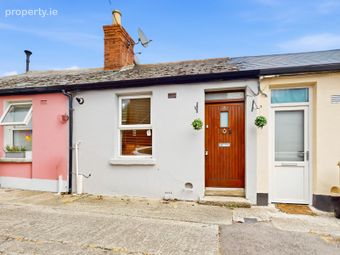 25 Rutland Cottages, Dublin 1