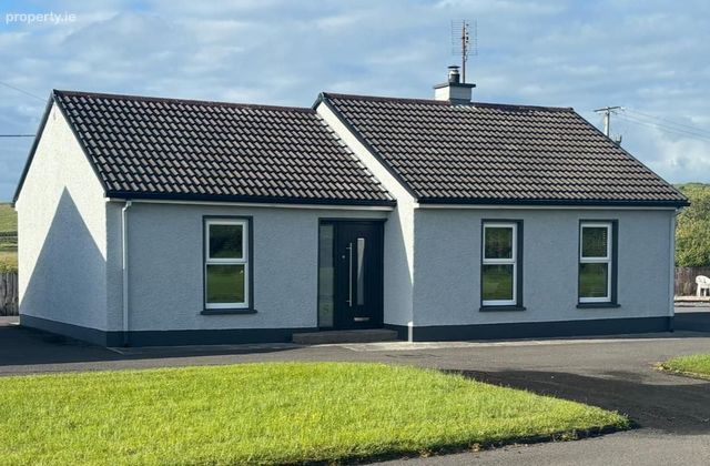 5 Kelly Crescent, Rossnowlagh, Rossnowlagh, Co. Donegal - Click to view photos