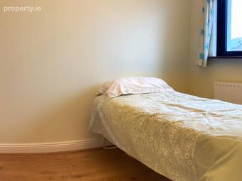44 Ashton, Blessington, Co. Wicklow, Blessington, Co. Wicklow - Image 2