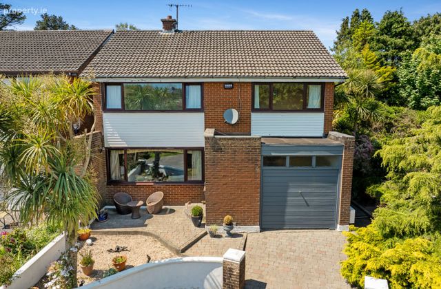 7 Glenalua Heights, Killiney, Co Dublin, Killiney, Co. Dublin - Click to view photos