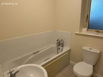 Apartment , Leonard Court, Teeling Street, Tubbercurry, Co. Sligo - Image 2
