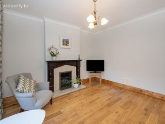 12 Saint Joseph's Terrace, Gould Street, The Lough, Co. Cork - Image 5