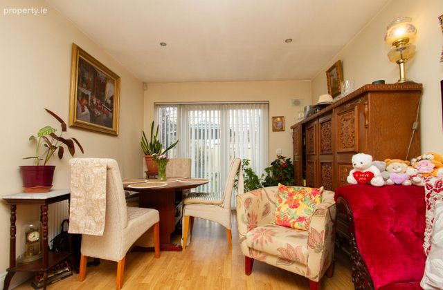 59b Cromwellsfort Road, Dublin 12, Walkinstown, Dublin 12 - Click to view photos