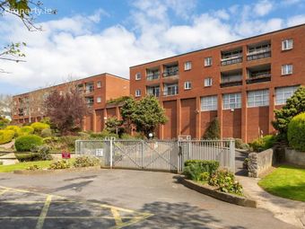 Northcliffe, St Martins Row, Chapelizod, Dublin 20