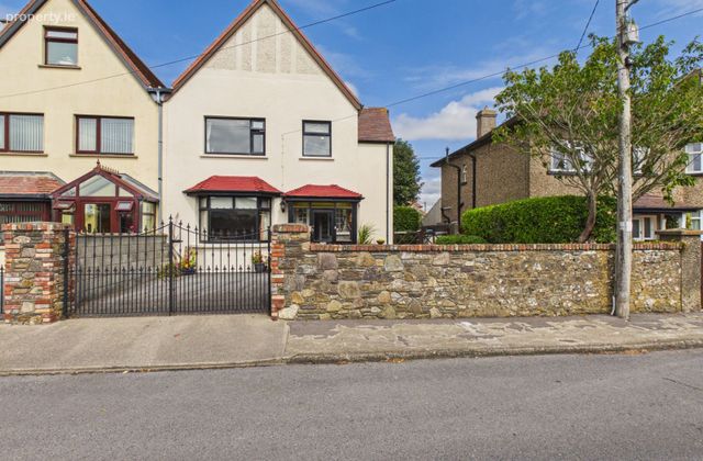 Sheelin, Church Road, Tramore, Co. Waterford - Click to view photos