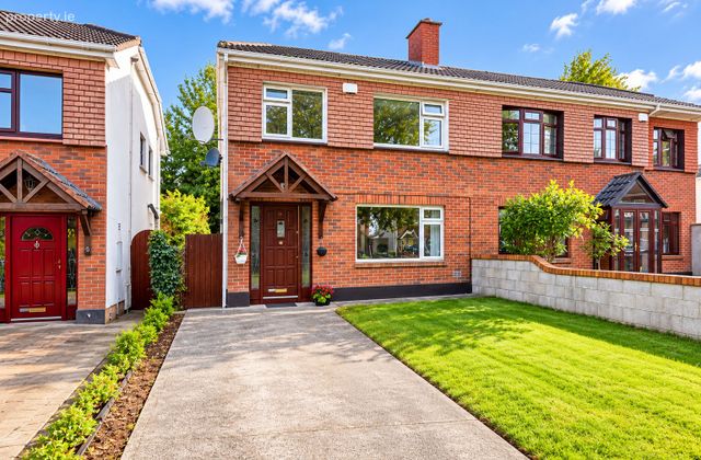 3 Berwick Rise, Swords, Co. Dublin - Click to view photos