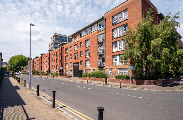 Apartment 20, The Moore, Gresham House, Cathal Brugha Street, Dublin 1 - Click to view photos